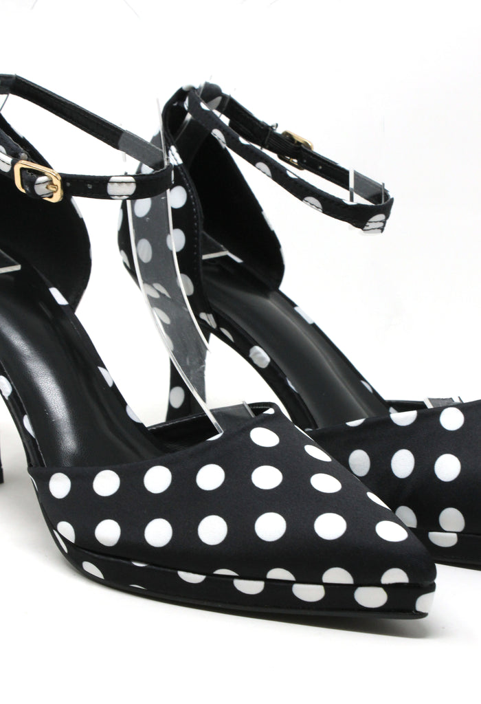 Polka Dot Heel