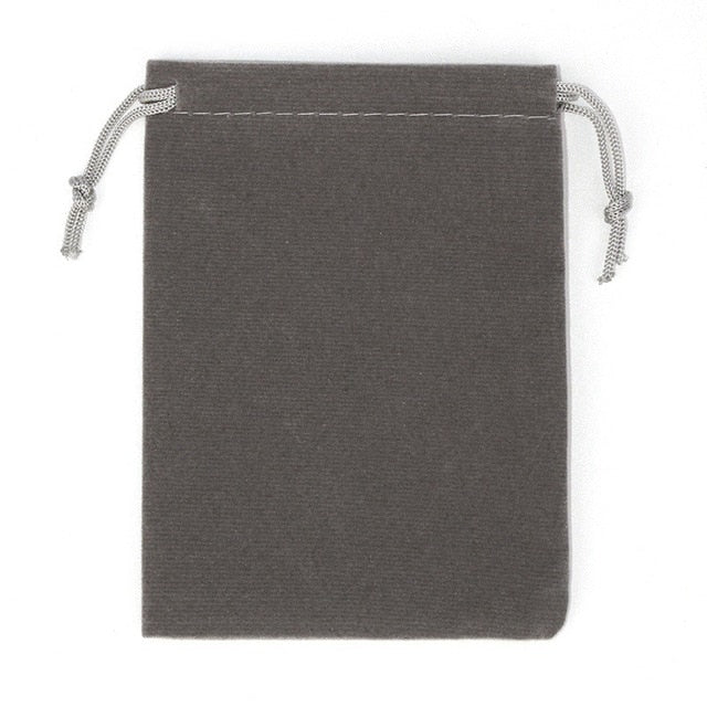gray / 7x9cm