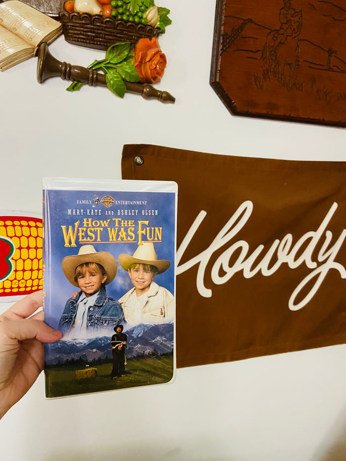 Vintage VHS ~ Mary Kate & Ashley, How The West Was Fun - Deer Creek Mercantile