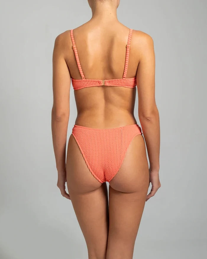 Stefania Frangista Astrid Athletic Bikini Curly Peach Apoella