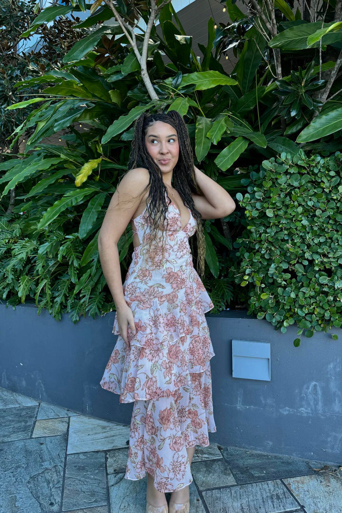 Elleny Maxi Dress - Peach Floral - Runway Goddess