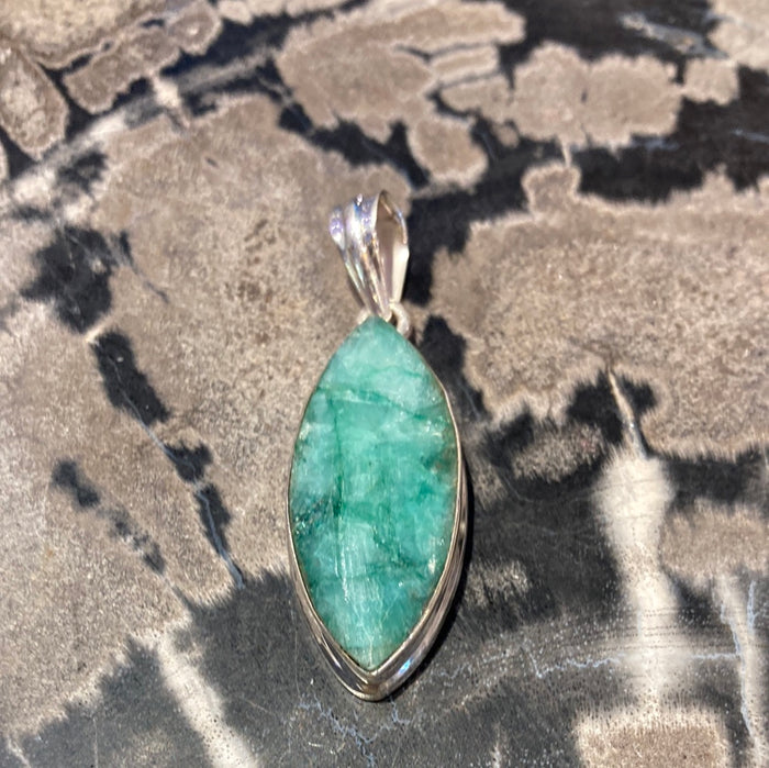 Emerald pendant