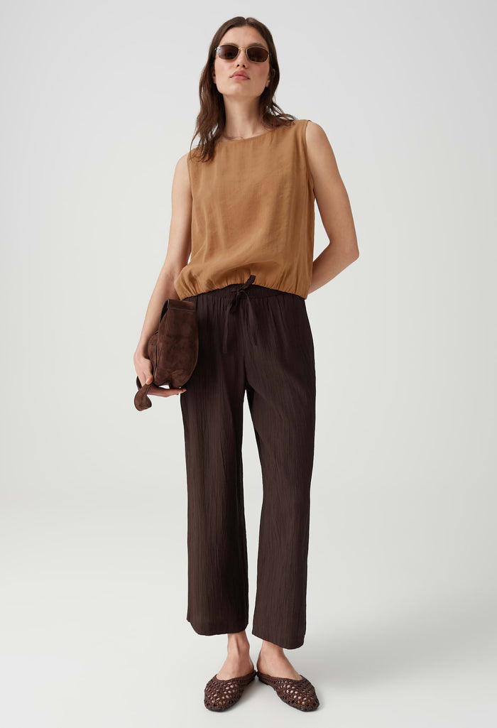 Fergy Sleeveless Blouse