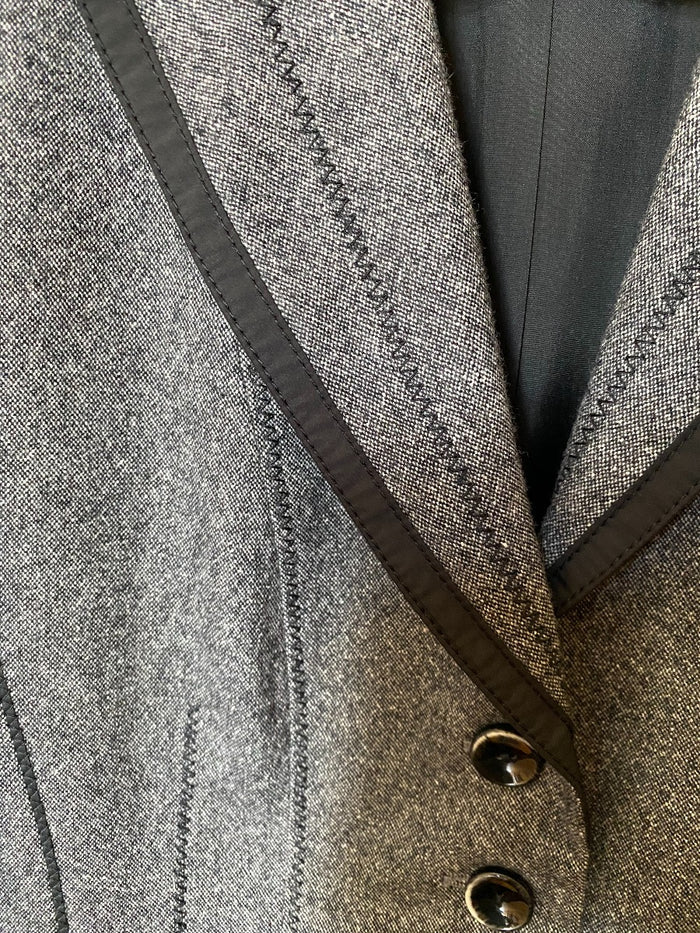 sc:/s/e/selling_20.jpg