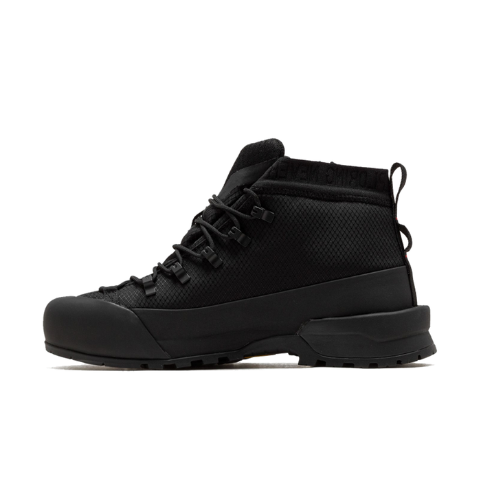 Glenclyffe Zip 'Black'