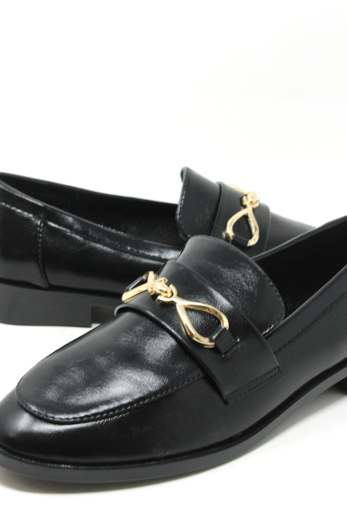 Infinity Buckle Loafer