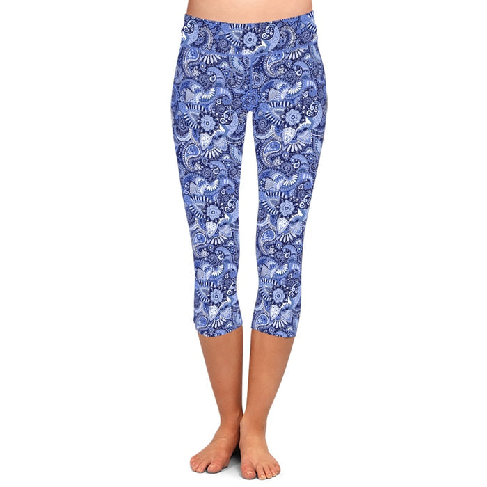 Ladies Beautiful Blue 3D Paisley Printed Capri Leggings