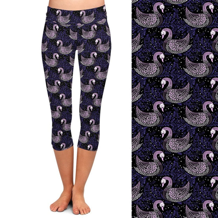 Ladies Beautiful Swan Design Capri Leggings