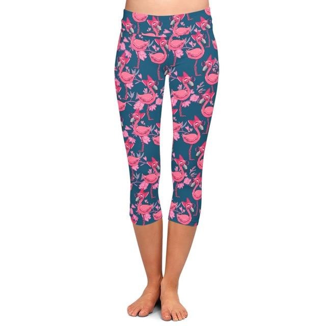 Ladies Cute Pink Flamingo Printed Capri Leggings