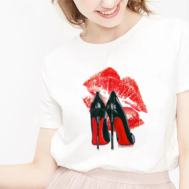 Ladies Love Of Lipstick Printed T-shirt