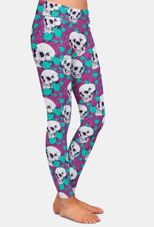 Ladies Purple Leggings With White Skulls & Leaves