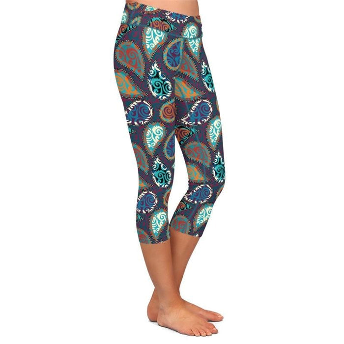 Ladies Summer Cashew Flowers Design Printed Capri Leggings