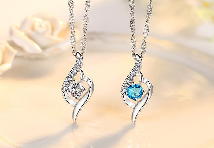 Lovely 925 Sterling Silver Crystal Zircon Heart Pendant Necklace - Length 45CM