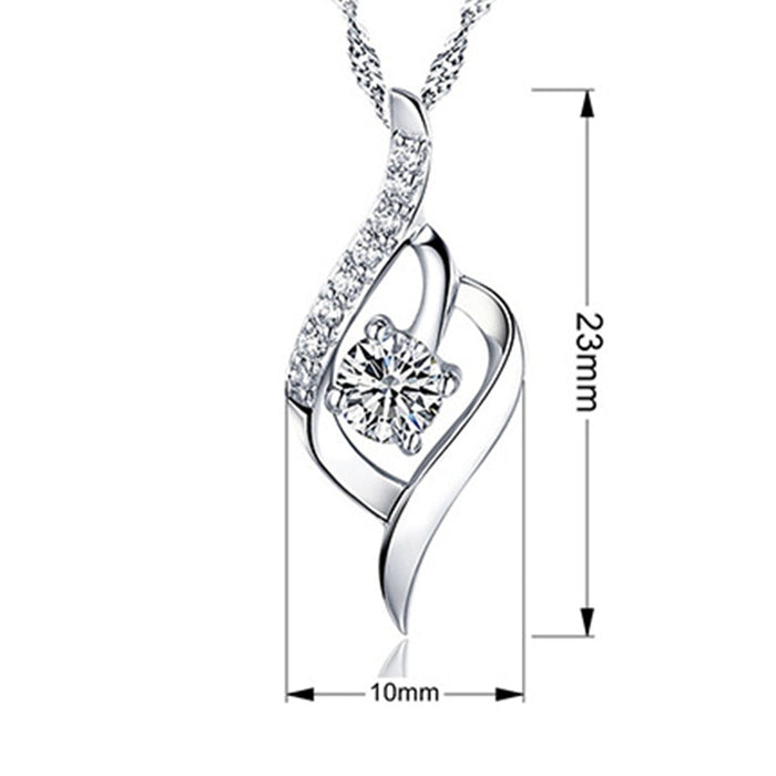 Lovely 925 Sterling Silver Crystal Zircon Heart Pendant Necklace - Length 45CM