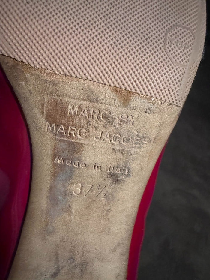 sc:/m/a/marc_by_marc_jacob_s_1.jpg