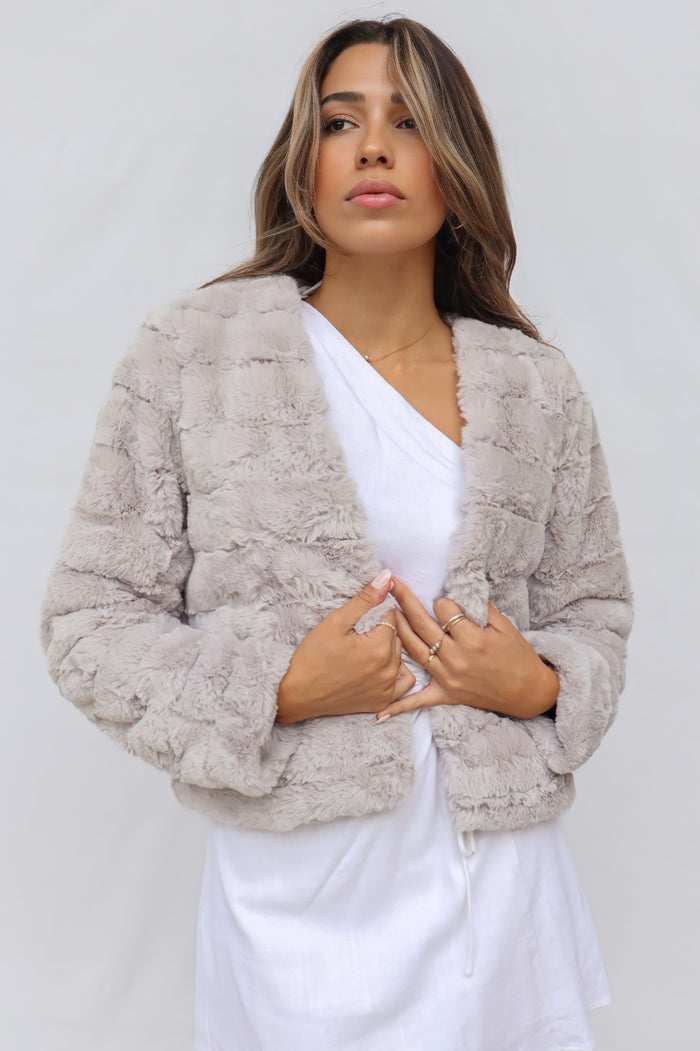 Misty Faux Fur Jacket - Light Grey - Runway Goddess