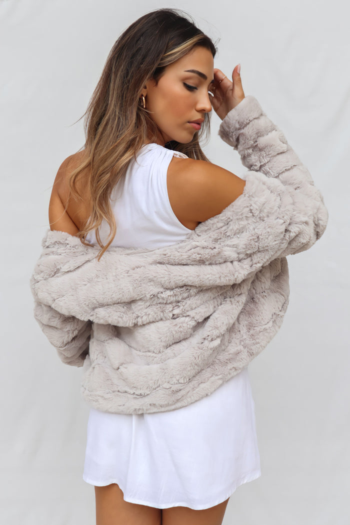 Misty Faux Fur Jacket - Light Grey - Runway Goddess