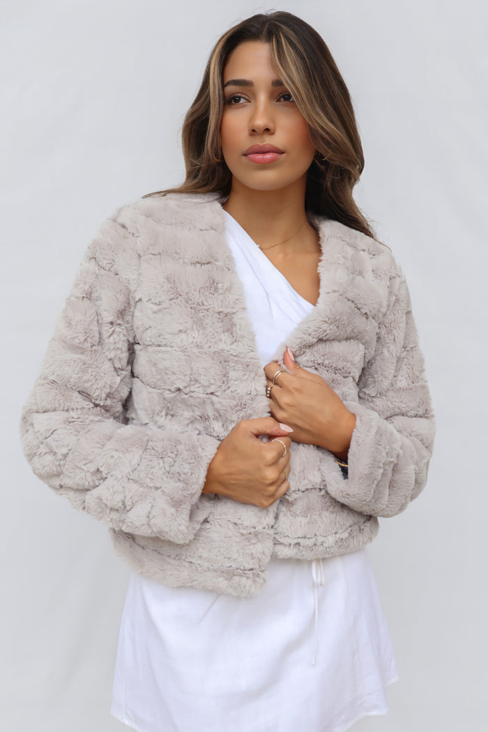 Misty Faux Fur Jacket - Light Grey - Runway Goddess