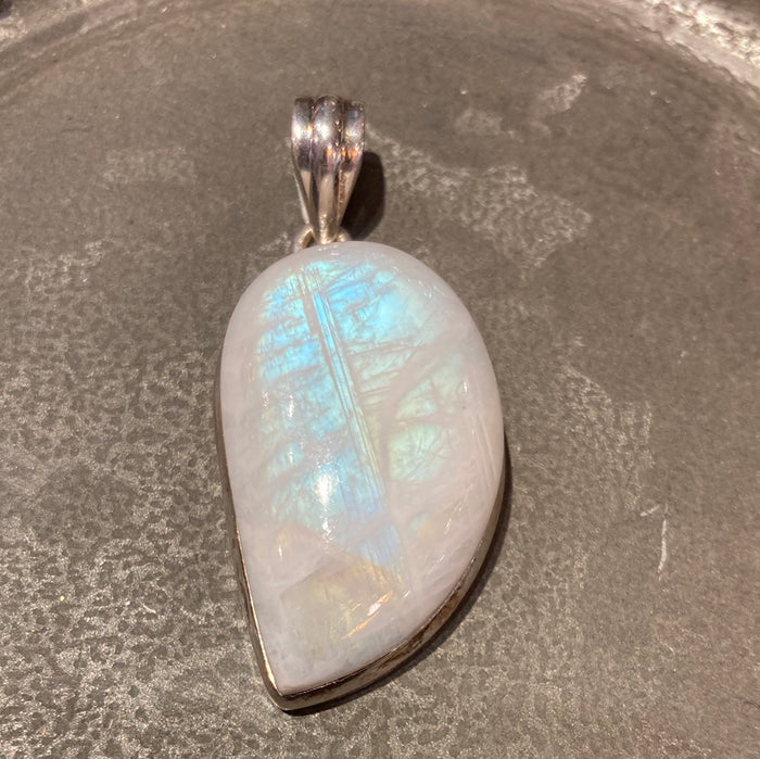 Moonstone pendant