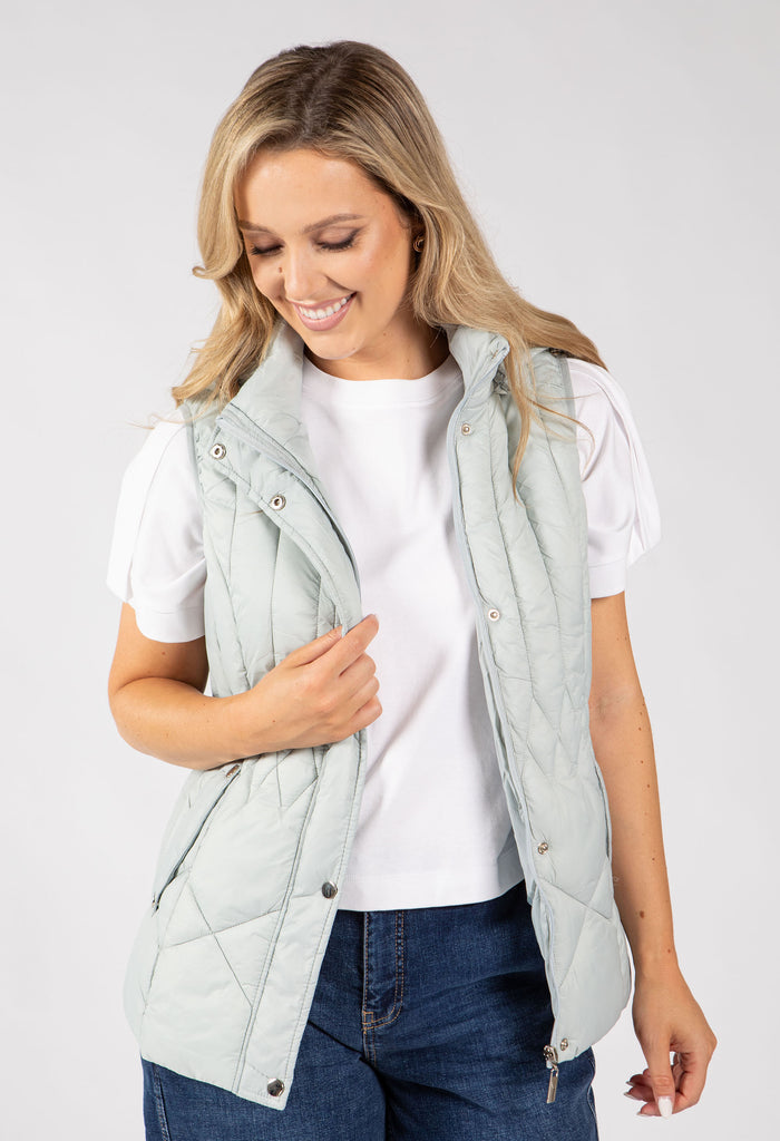 Quilted Hooded Gilet