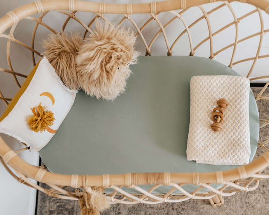 Snuggle Hunny Bassinet Sheet & Change Pad Cover - Sage