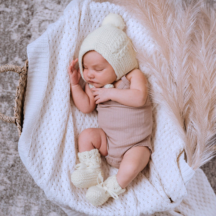 Snuggle Hunny Diamond Knit Baby Blanket - White