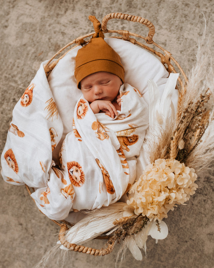 Snuggle Hunny Organic Cotton Muslin Wrap - Lion