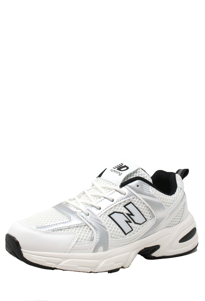 Sporty Look Trainer