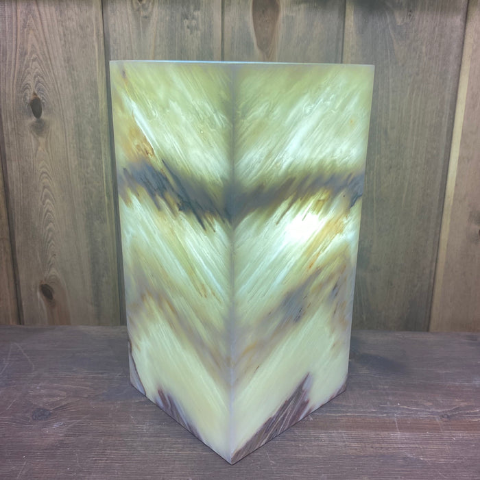 Talan Onyx Lamp