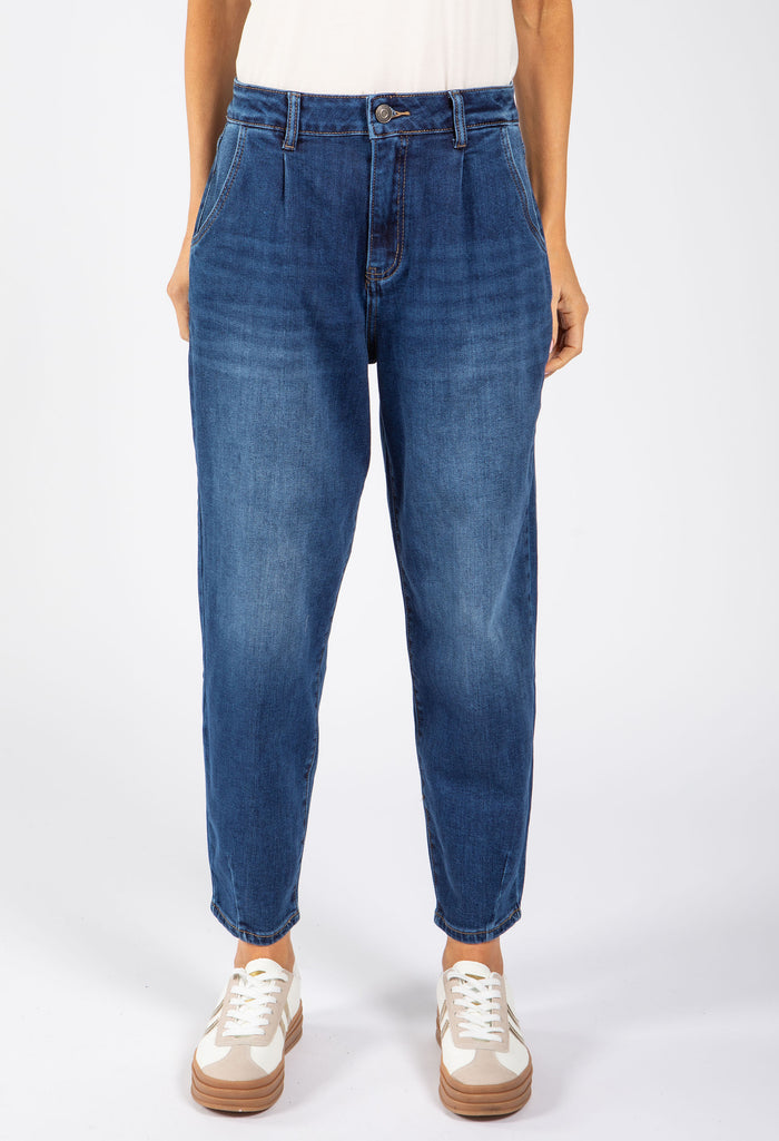 Talyssa Barrel Fit Jeans