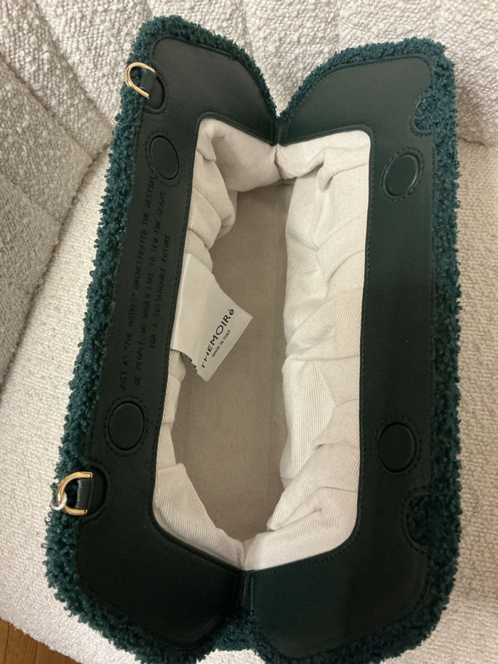 sc:https://stylecycle.gr/media/catalog/product/w/h/whatsapp_image_2025-12-30_at_1.50.01_pm_5_.jpeg