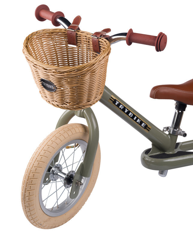 Trybike basket attached to handlebars