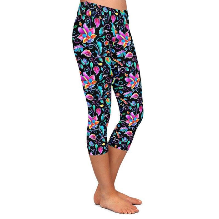Womens Black & Floral Capri Leggings