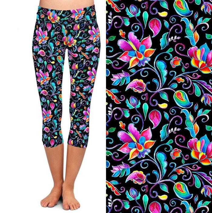 Womens Black & Floral Capri Leggings