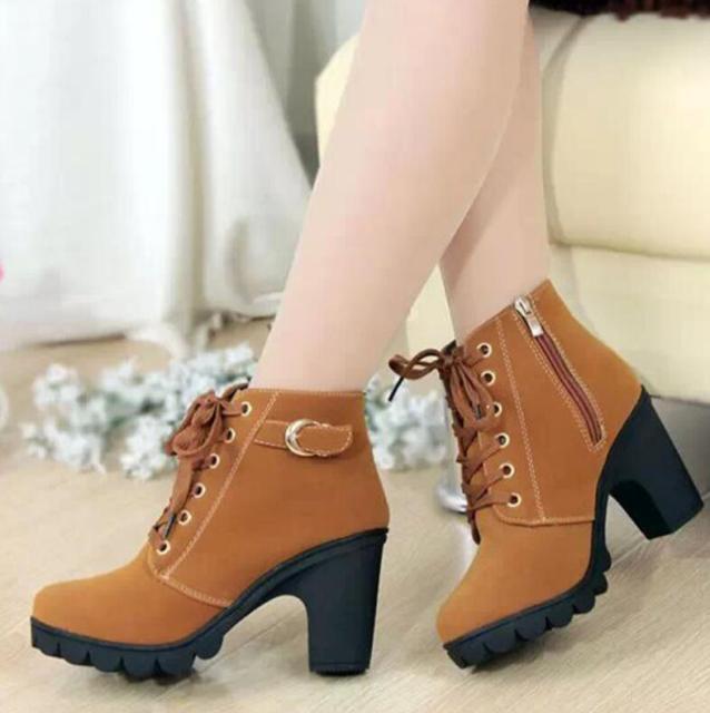 Womens Solid Coloured Lace-up Fashion Boots With Heel